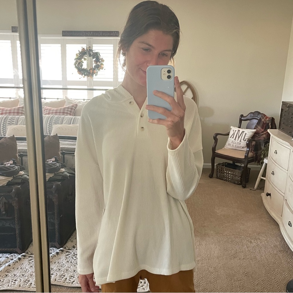Old Navy, large cream pullover